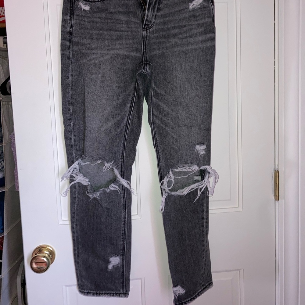 American Eagle Mom Jeans